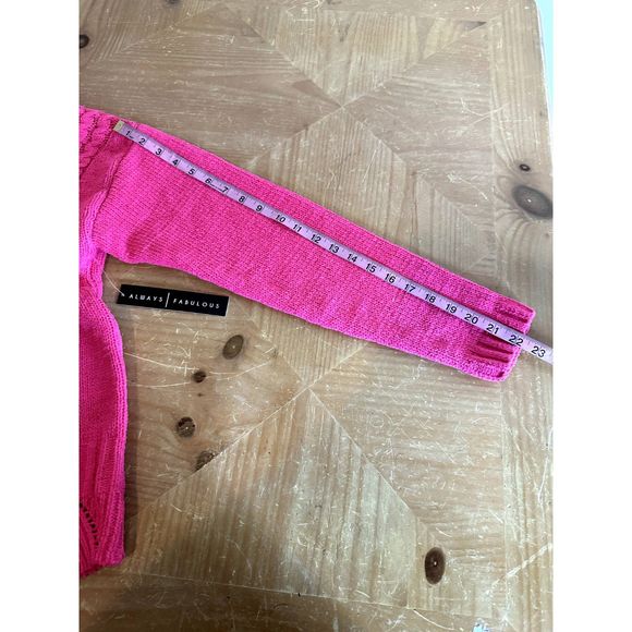 SWEATER HOT PINK NWT - Picture 10 of 13